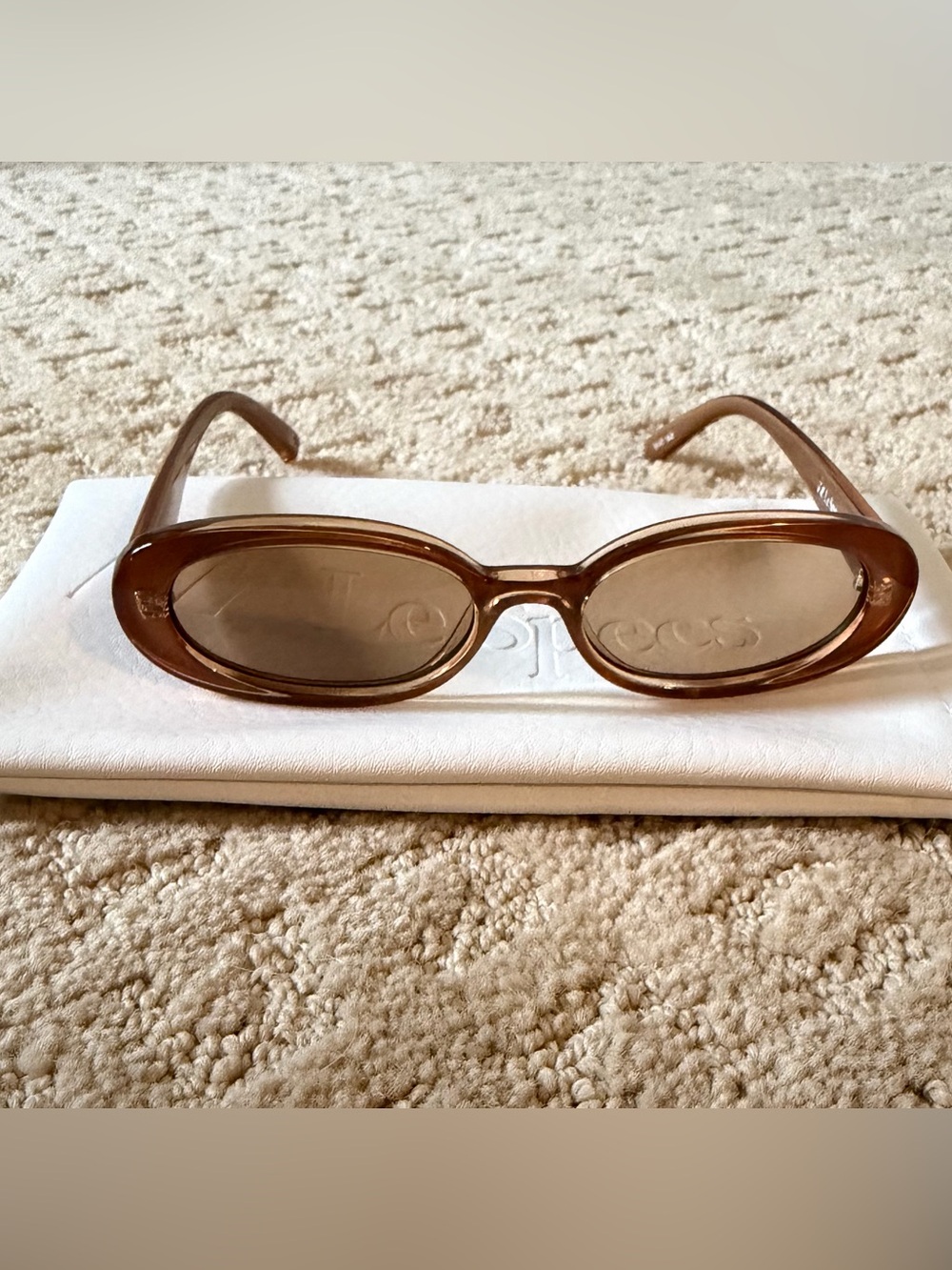 Brown Oval Women’s Sunglasses - Unbranded